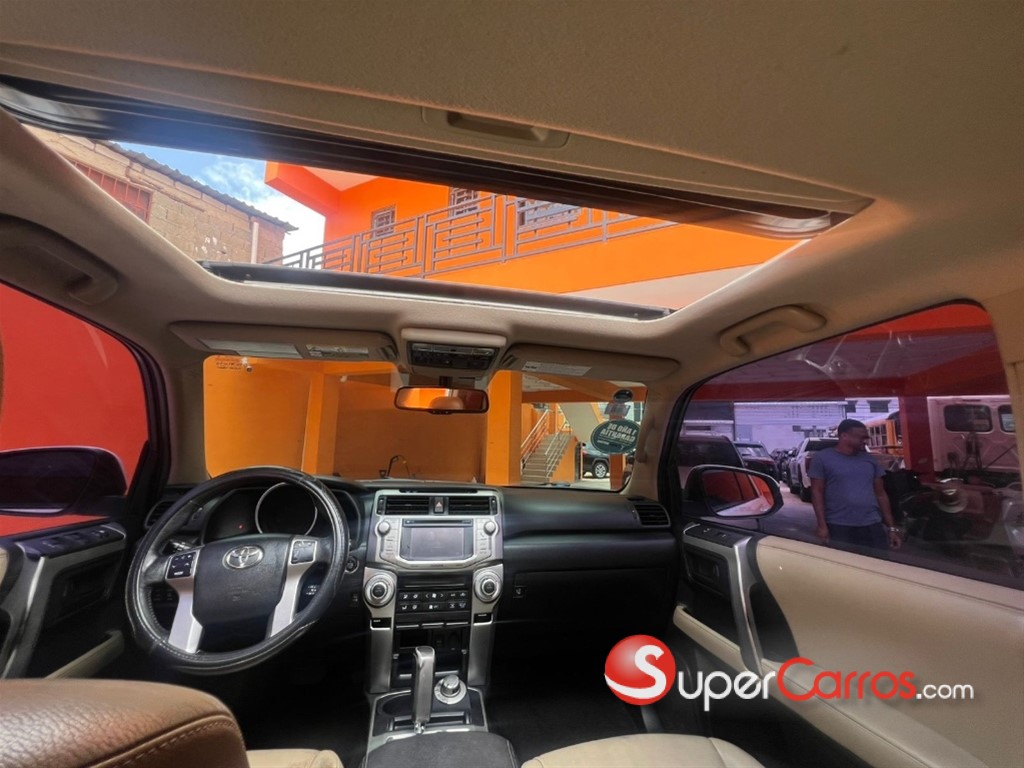 2012 Toyota 4 Runner Limited — foto 3 / 10