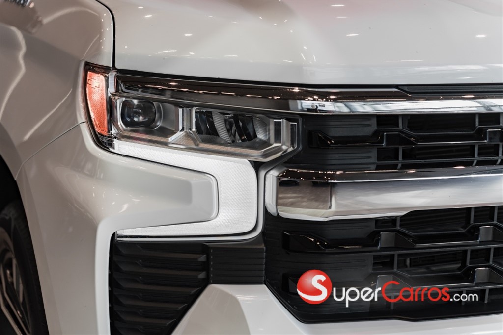 2023 Chevrolet Silverado 1500 LT Duramax — foto 2 / 12