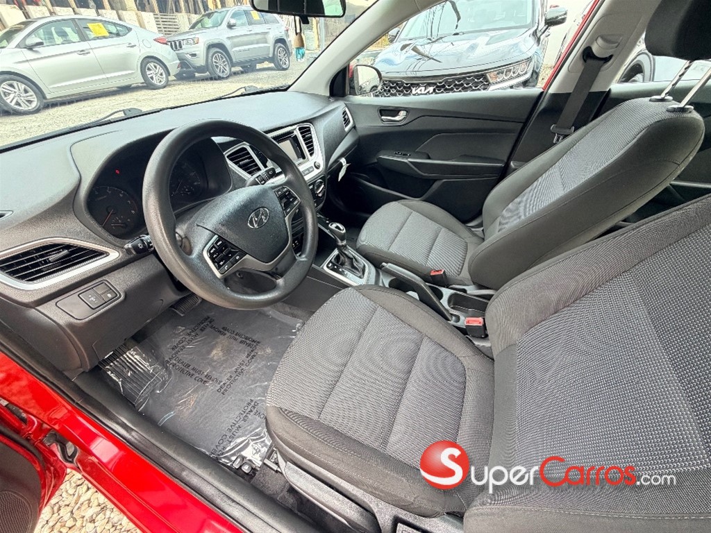 2021 Hyundai Accent — foto 7 / 12