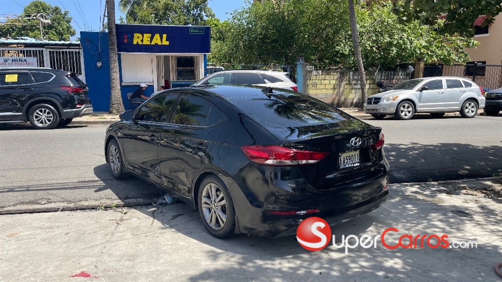 2018 Hyundai Elantra SEL — foto 4 / 12