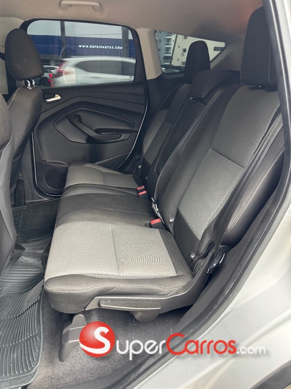2017 Ford Escape Ecoboost — foto 6 / 10