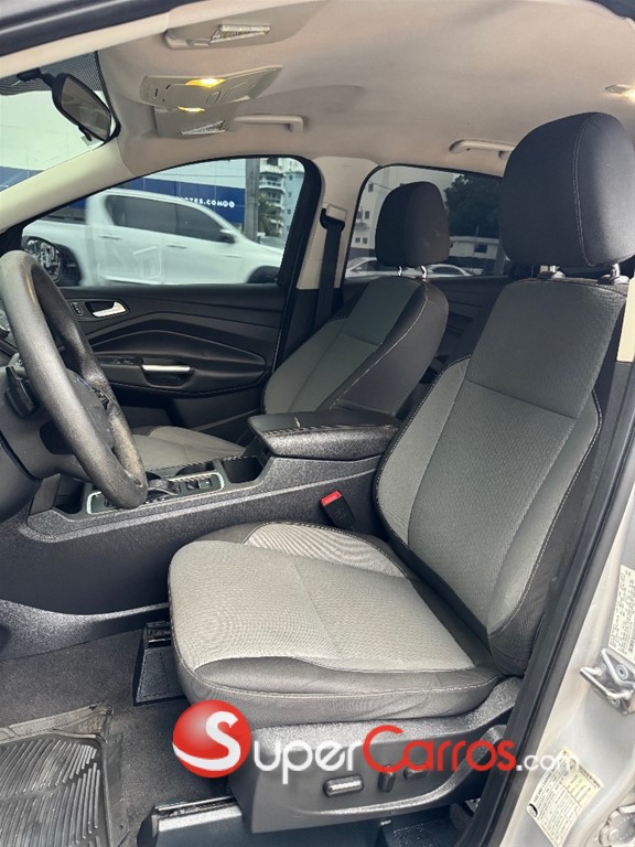 2017 Ford Escape Ecoboost — foto 7 / 10