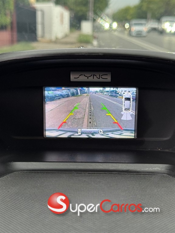 2017 Ford Escape Ecoboost — foto 9 / 10