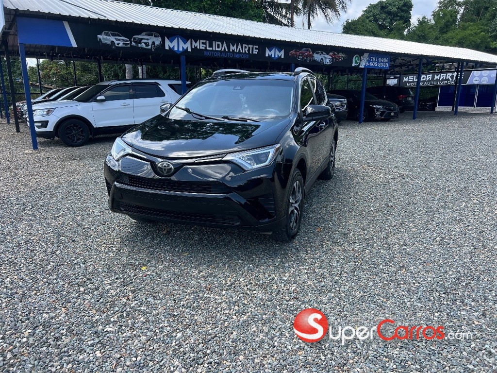 2017 Toyota RAV4 SE