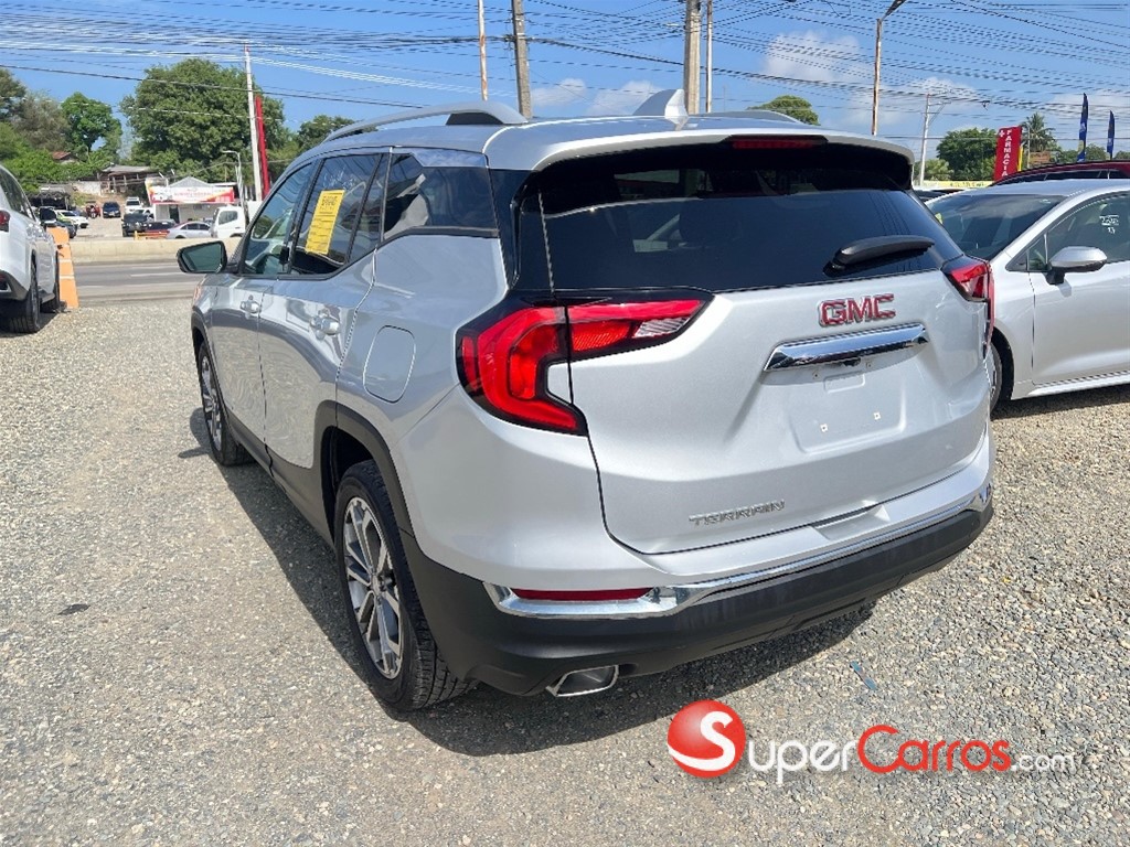 2020 GMC Terrain — foto 6 / 10