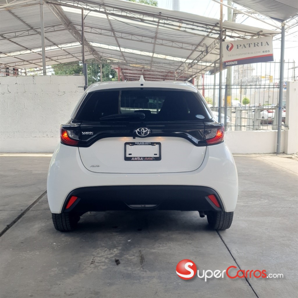 2021 Toyota Yaris — foto 5 / 12