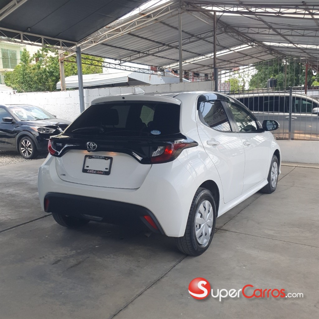 2021 Toyota Yaris — foto 6 / 12
