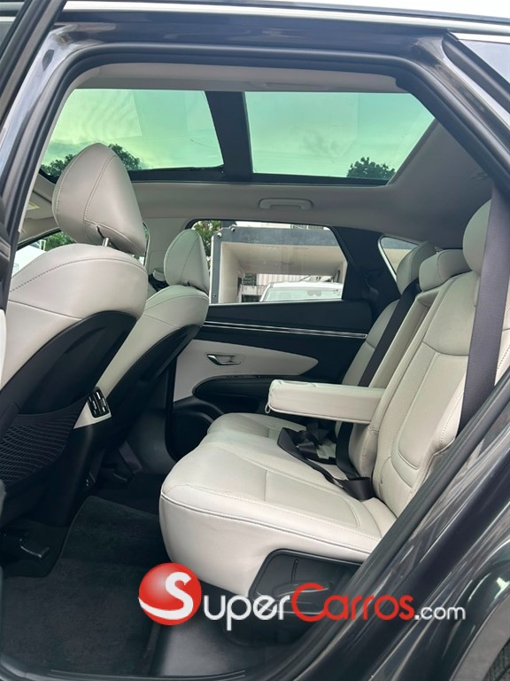 2022 Hyundai Tucson LIMITED — foto 8 / 12