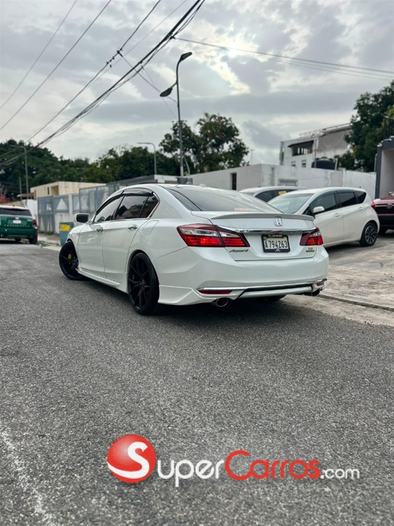 2013 Honda Accord V6 — foto 5 / 12