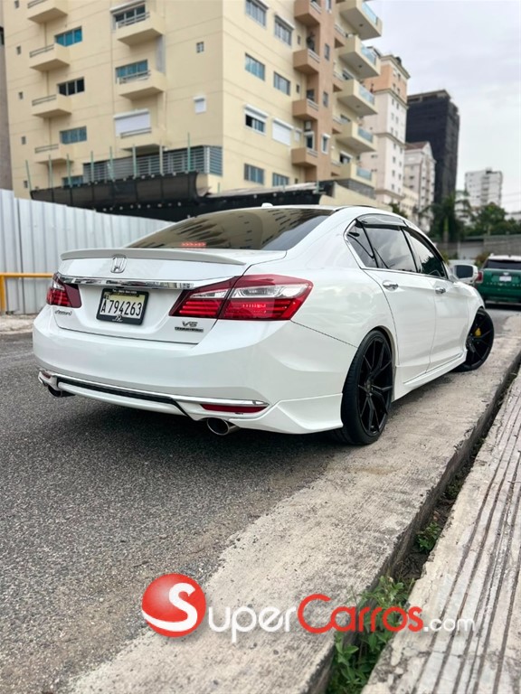 2013 Honda Accord V6 — foto 7 / 12