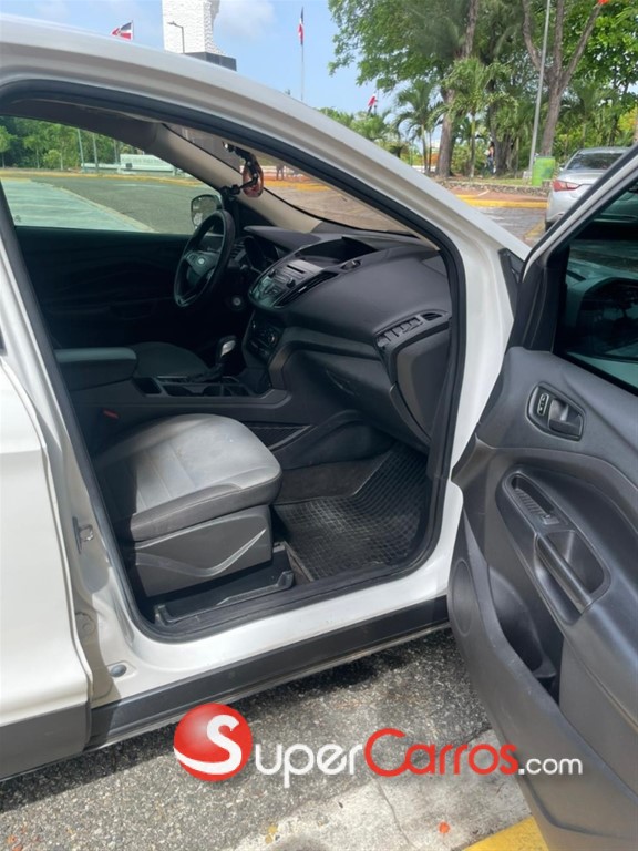 2018 Ford Escape SE — foto 3 / 12