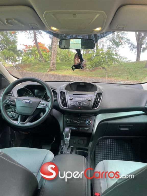 2018 Ford Escape SE — foto 7 / 12