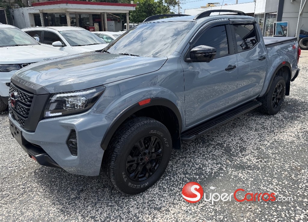 2024 Nissan Frontier Pro-4X — foto 3 / 11