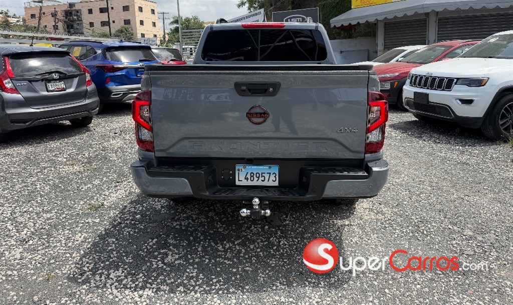 2024 Nissan Frontier Pro-4X — foto 6 / 11