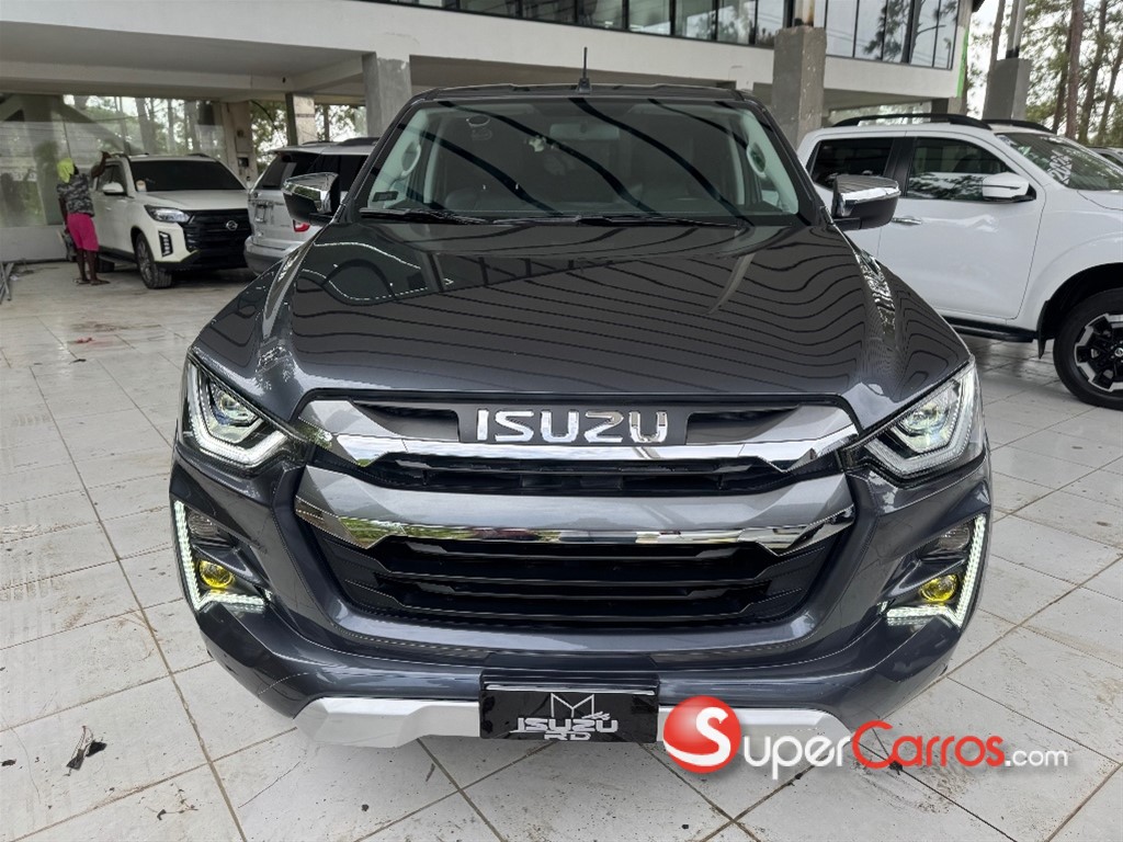 2025 Isuzu DMAX — foto 2 / 10