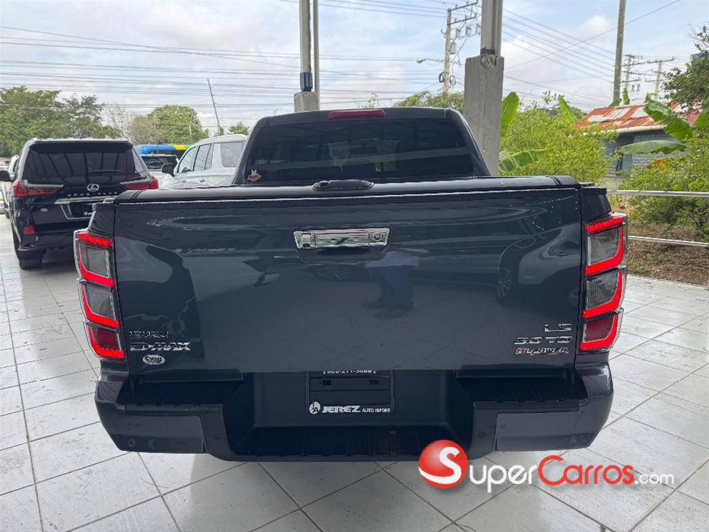 2025 Isuzu DMAX — foto 5 / 10