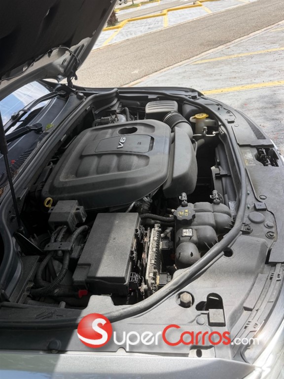 2018 Jeep Grand Cherokee Laredo — foto 10 / 12