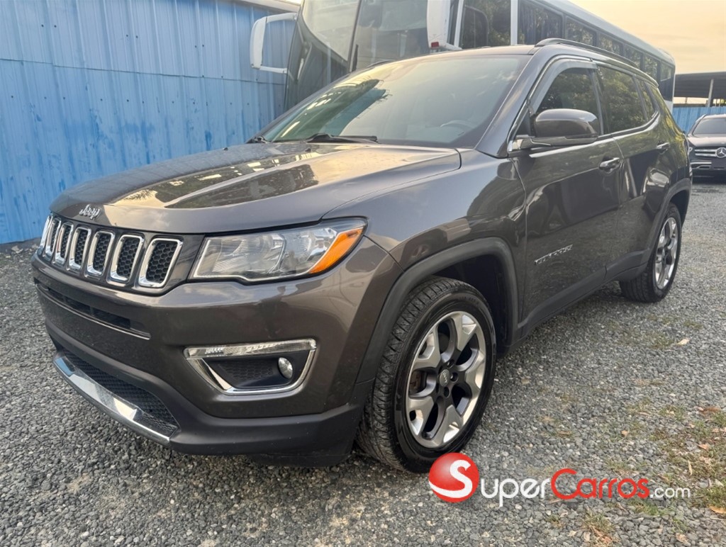 2020 Jeep Compass Limited — foto 2 / 10