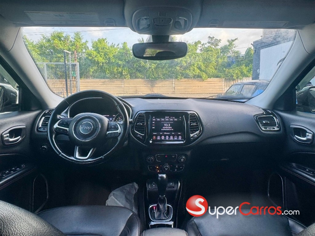 2020 Jeep Compass Limited — foto 7 / 10