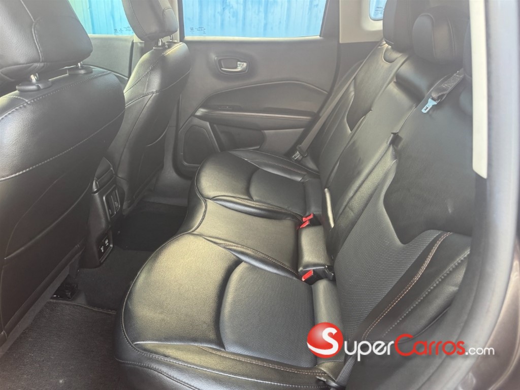 2020 Jeep Compass Limited — foto 9 / 10