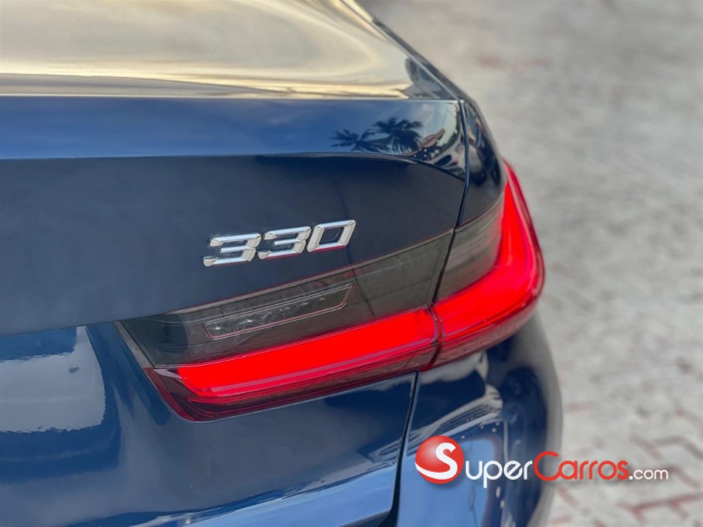 2020 BMW Serie 3 330i — foto 7 / 11