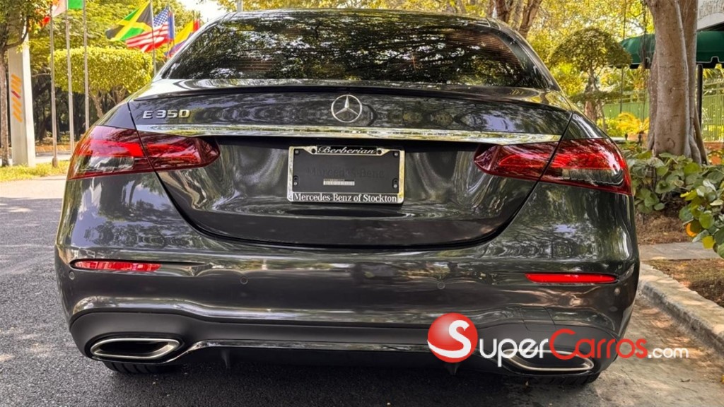 2021 Mercedes-Benz Clase E 350 — foto 10 / 12