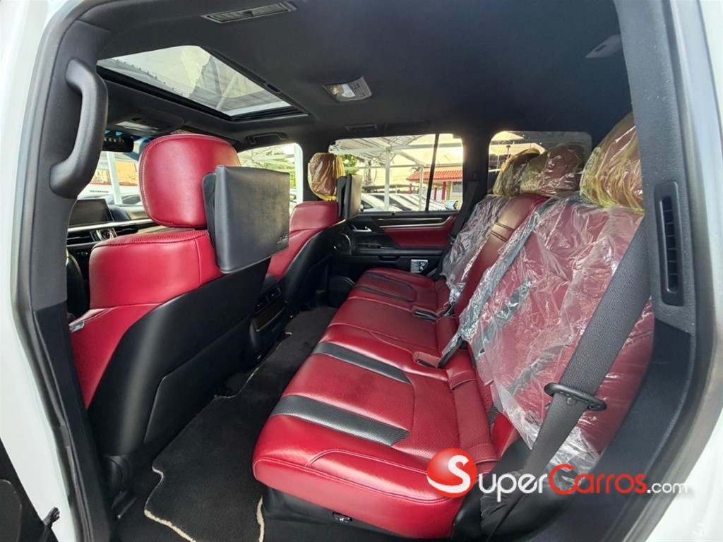 2021 Lexus LX 570 Sport — foto 9 / 12