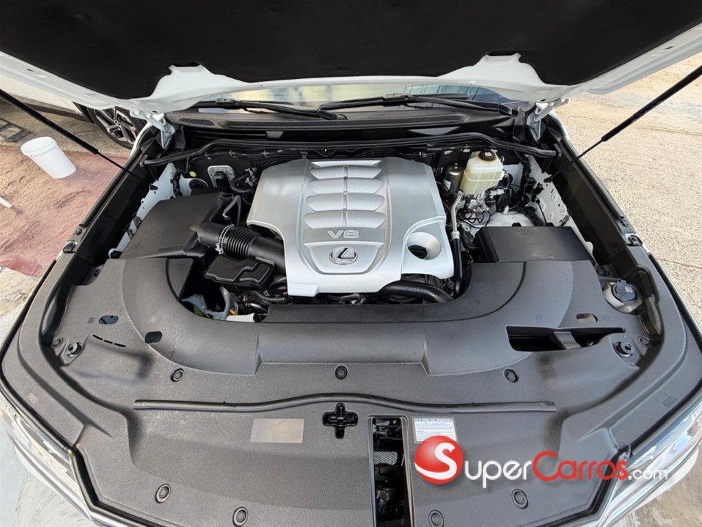 2021 Lexus LX 570 Sport — foto 12 / 12