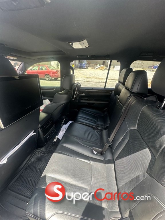 2019 Lexus LX 570 — foto 5 / 5