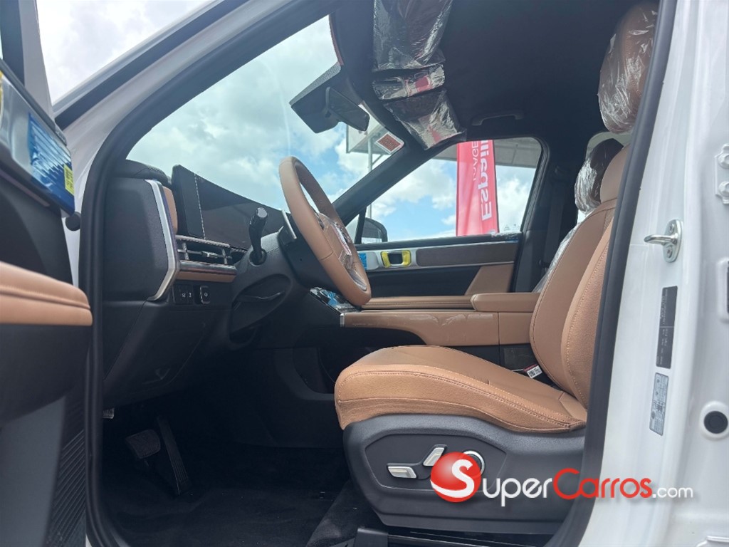2026 Hyundai Grand Santa Fe — foto 3 / 9