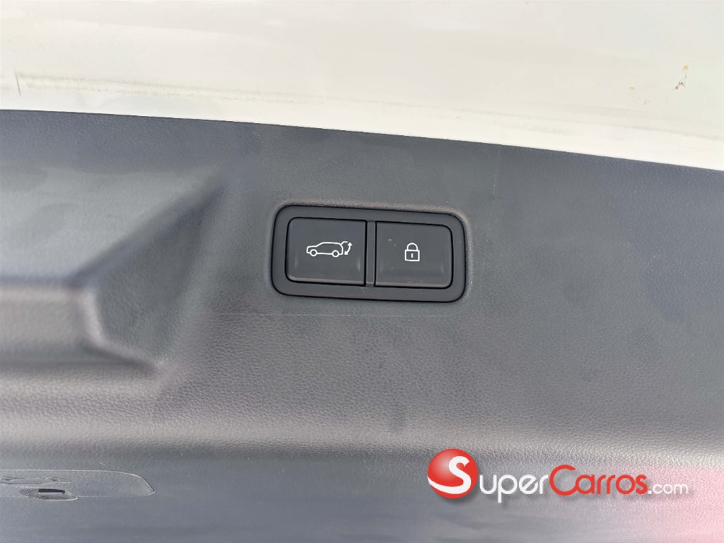 2026 Hyundai Grand Santa Fe — foto 7 / 9