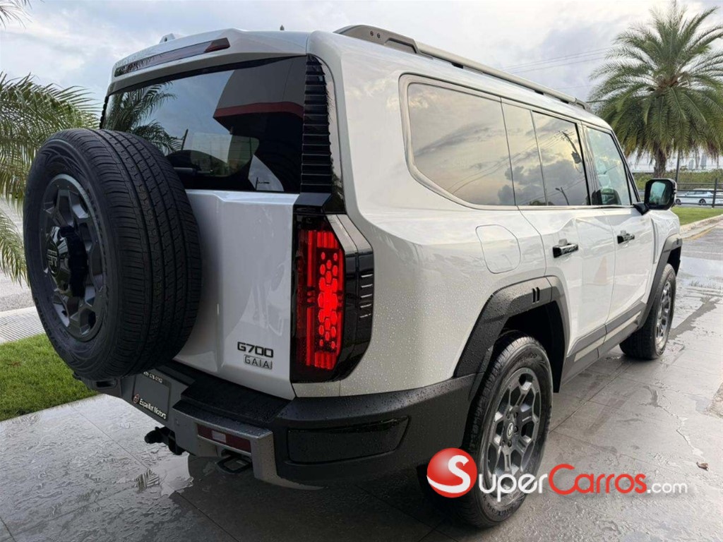 2027 Jetour G700 — foto 8 / 12