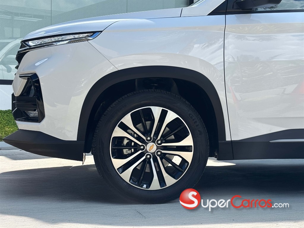 2025 Chevrolet Captiva LT — foto 2 / 8