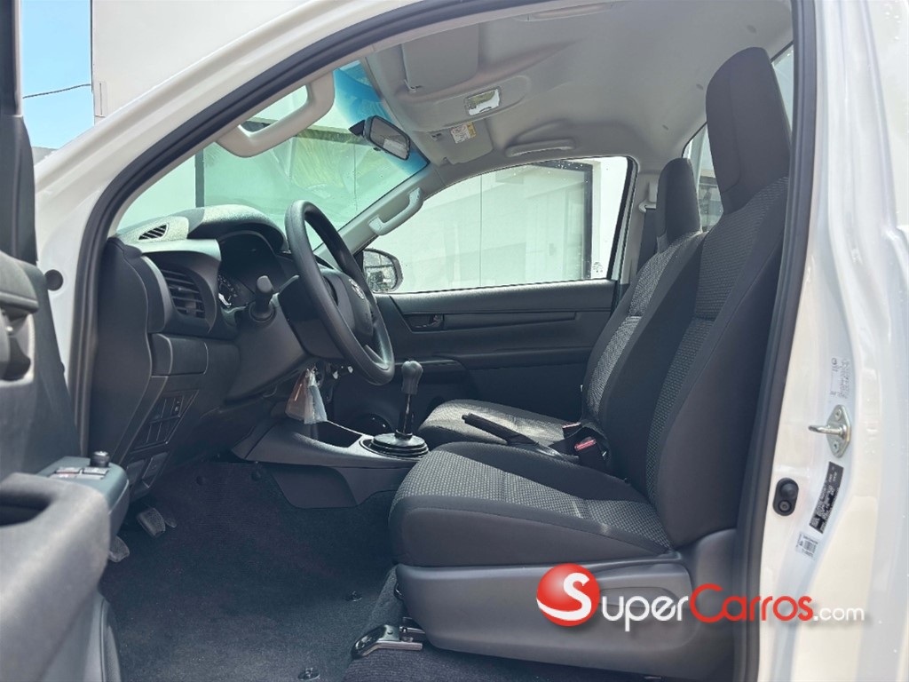2026 Toyota Hilux — foto 3 / 7