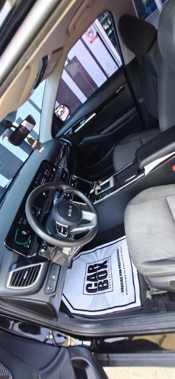2024 Kia Seltos — foto 4 / 8