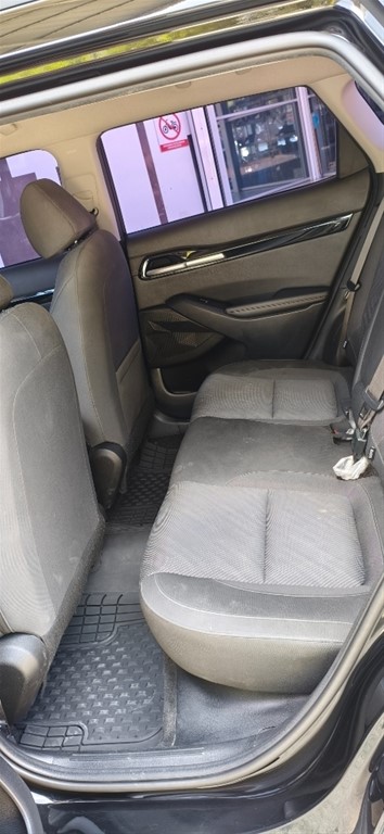 2024 Kia Seltos — foto 6 / 8
