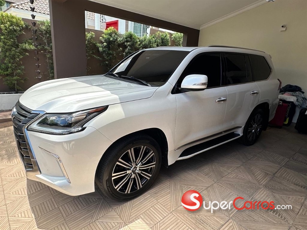2019 Lexus LX 570