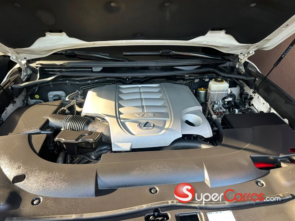 2019 Lexus LX 570 — foto 10 / 10