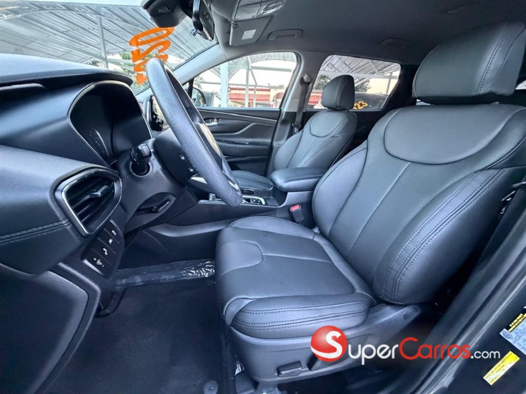 2020 Hyundai Santa Fe — foto 8 / 11