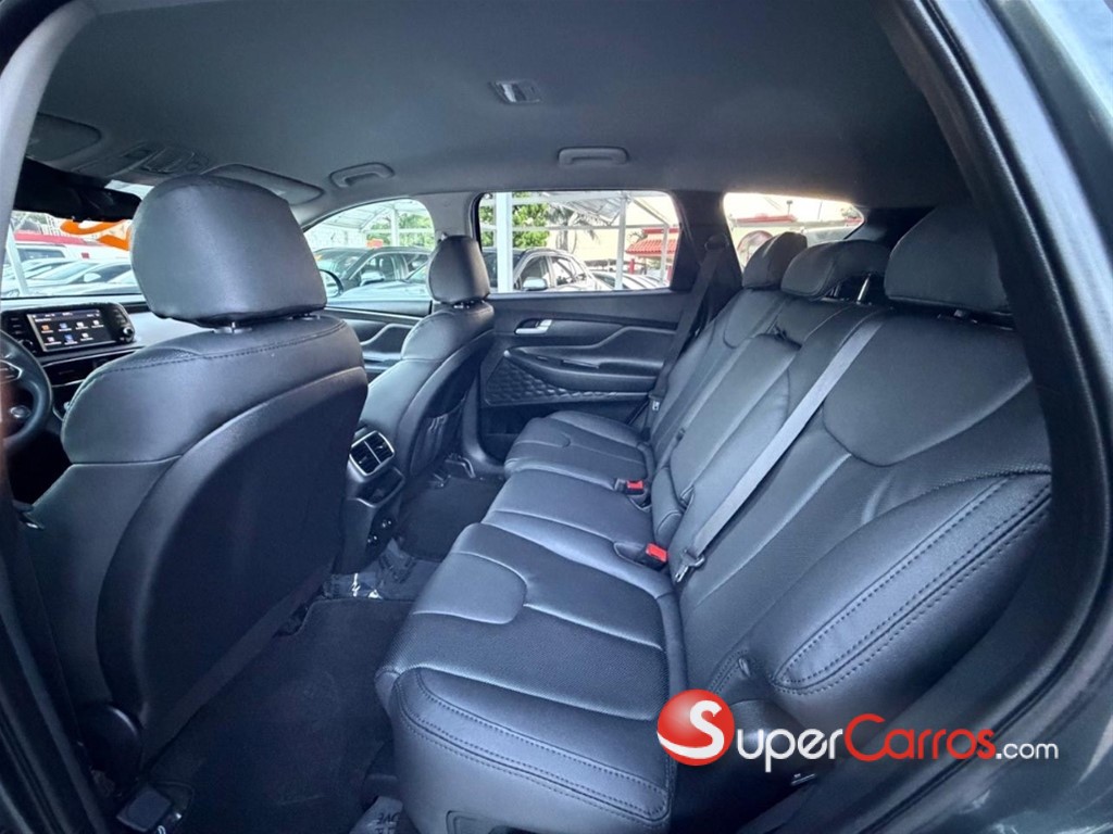 2020 Hyundai Santa Fe — foto 9 / 11