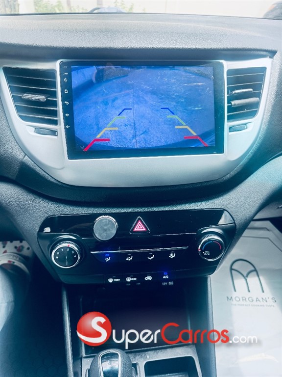 2016 Hyundai Tucson — foto 10 / 12