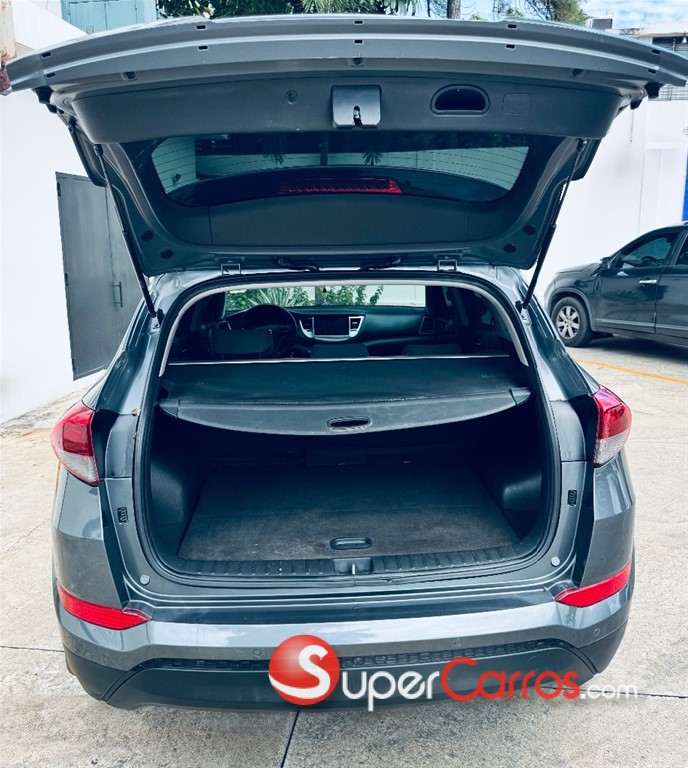 2016 Hyundai Tucson — foto 12 / 12