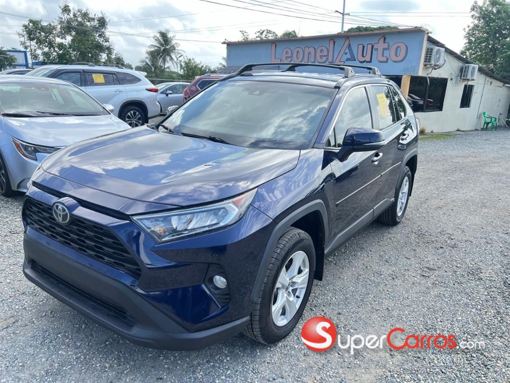 2021 Toyota RAV4 XLE