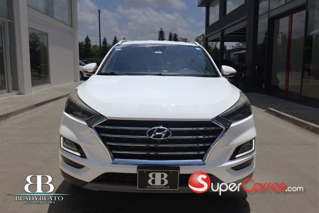 2020 Hyundai Tucson Sport — foto 8 / 12