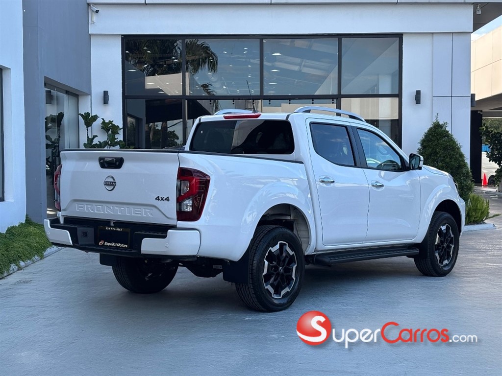 2027 Nissan Frontier LE — foto 7 / 7