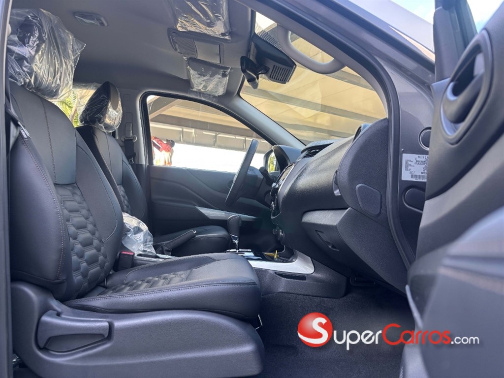 2027 Nissan Frontier LE — foto 6 / 7