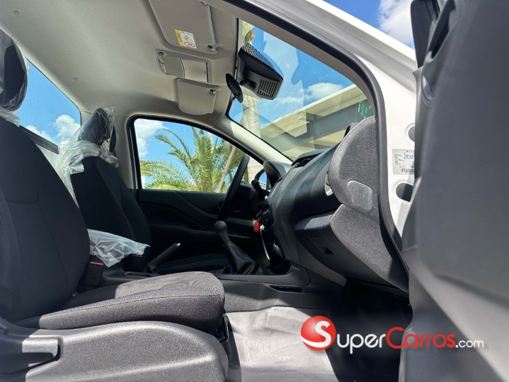2026 Nissan Frontier — foto 6 / 7