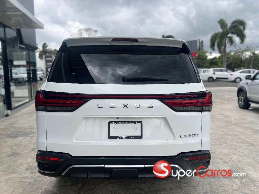 2023 Lexus LX 600 Sport — foto 5 / 12