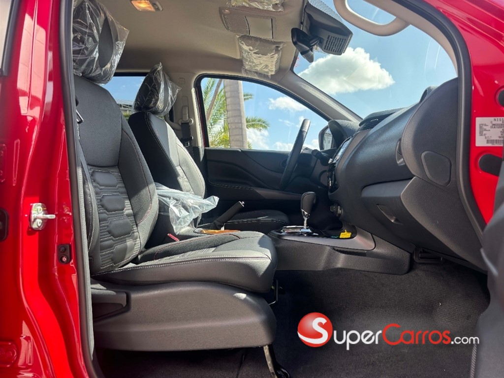 2026 Nissan Frontier Pro-4X — foto 6 / 7