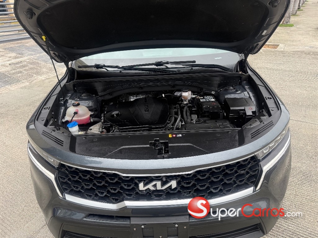 2022 Kia Sorento Luxury — foto 8 / 11